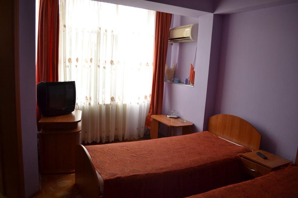 Pension Coral Baia Mare Habitación foto
