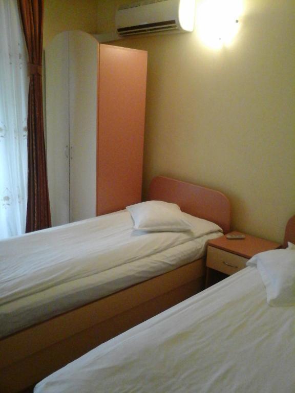 Pension Coral Baia Mare Habitación foto